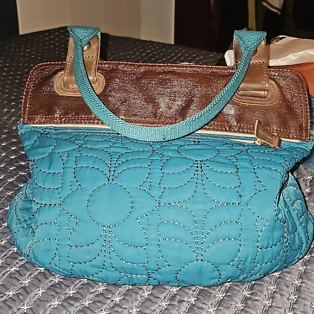 FOSSIL tote - Picture 2 of 8